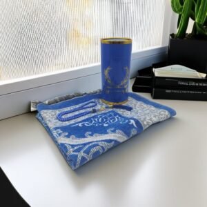 Classic Polyester PP Anti-Slip Floor Muslim Prayer Rug for Home Decoration