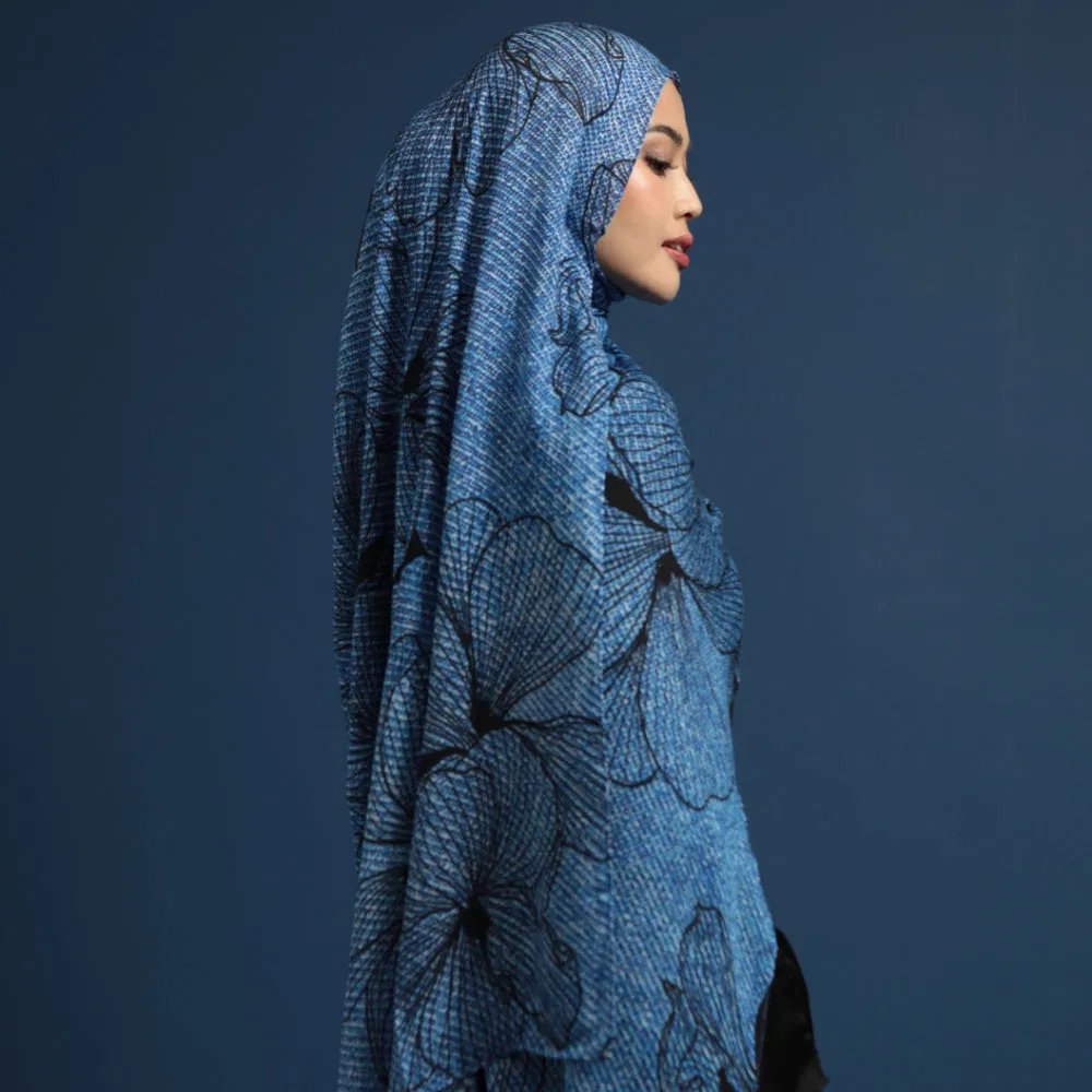 2026 Luxury Solid Color Opaque Cotton Jersey Hijab Shawl for Muslim Females